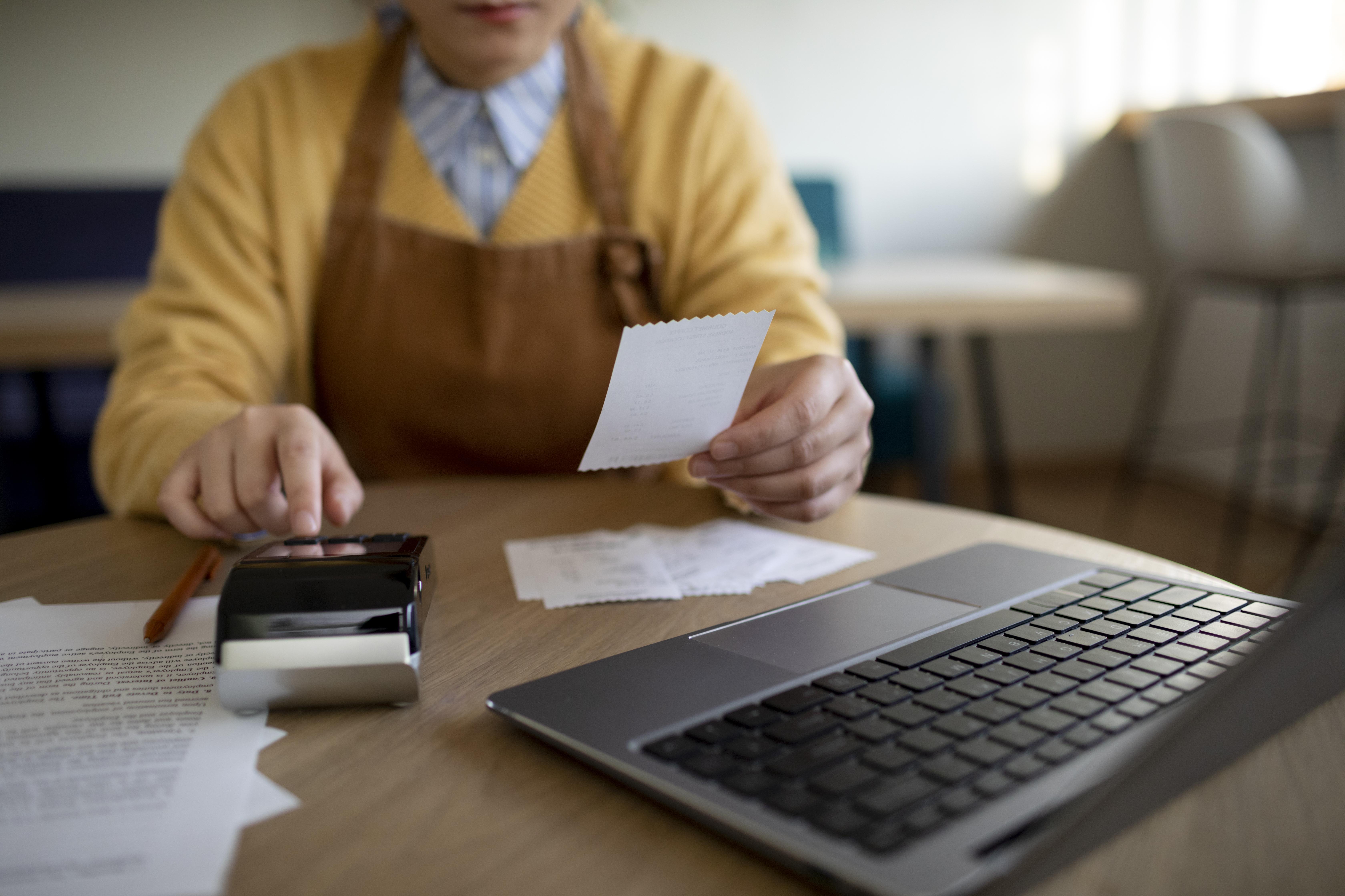 Trésorerie internationale : 7 bonnes pratiques pour les PME qui paient ou facturent en devises