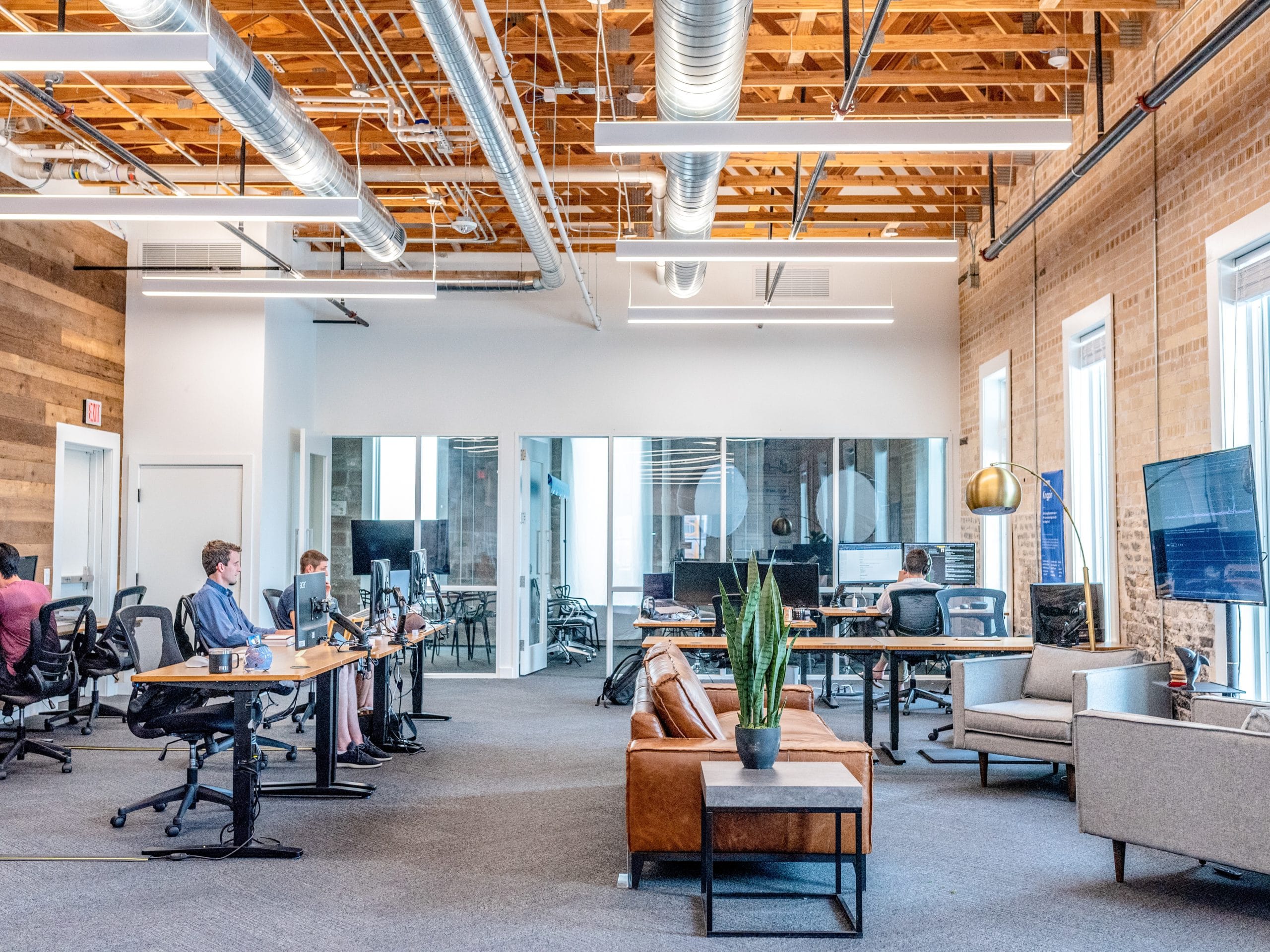Auto-entrepreneur en coworking : comment calculer la CFE ?