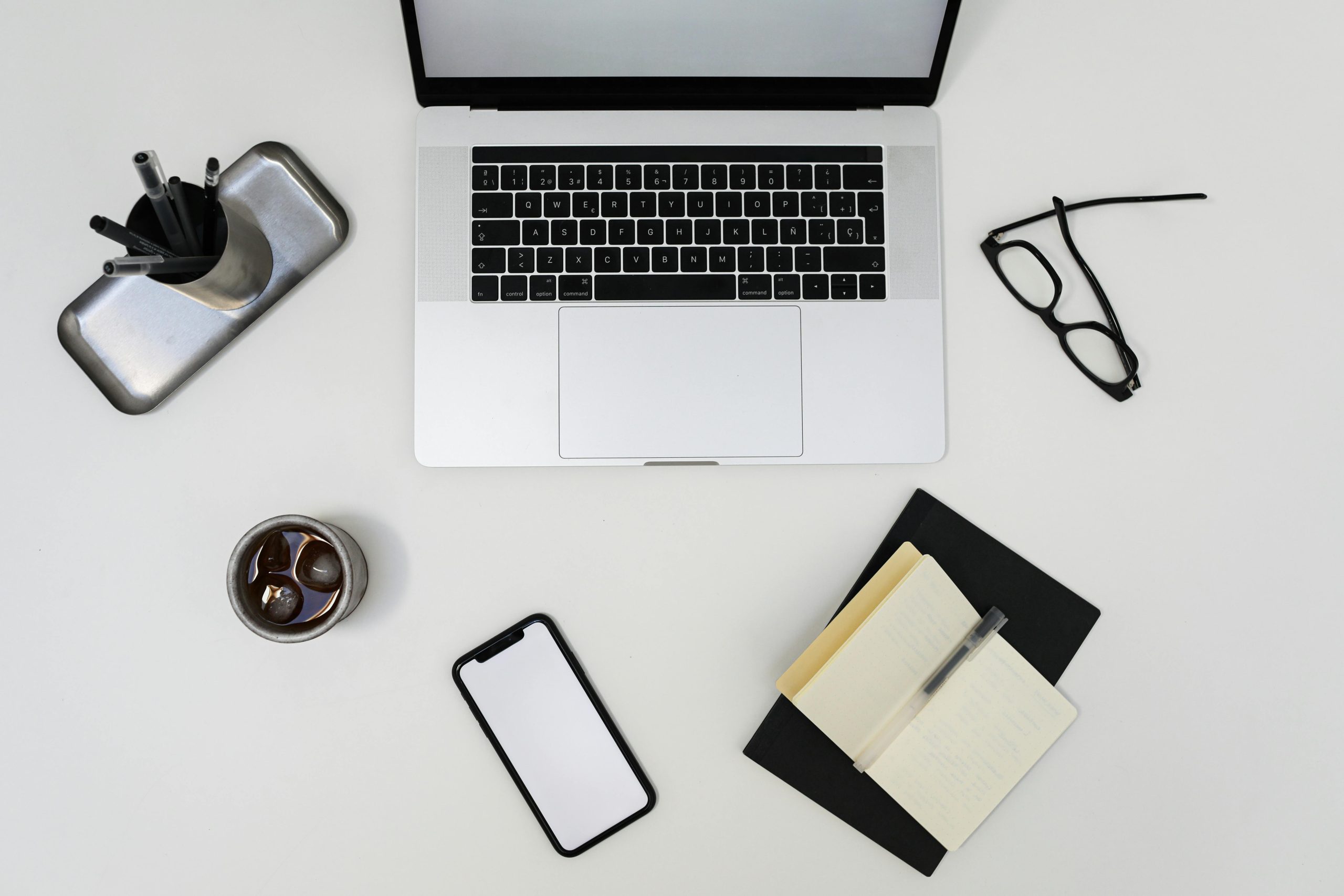 Comment les petites entreprises apprivoisent-elles la montée des outils numériques avancés ?