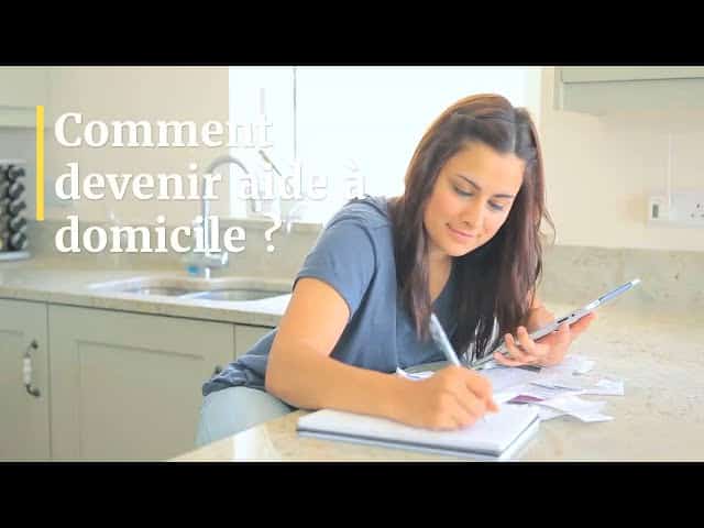 Devenir aide à domicile en micro-entreprise
