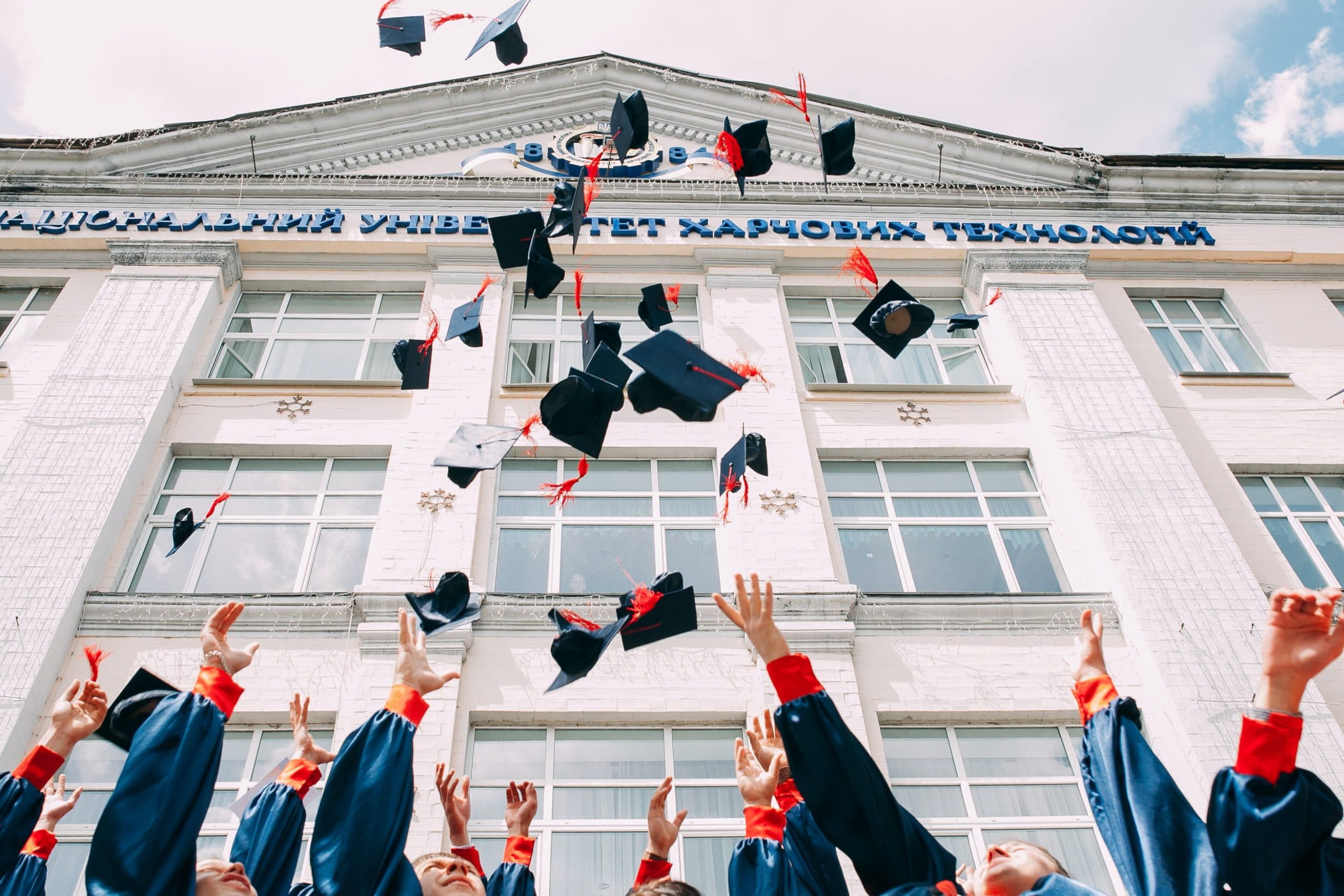 Devenir auto-entrepreneur sans diplôme : c'est possible ! (GUIDE COMPLET)