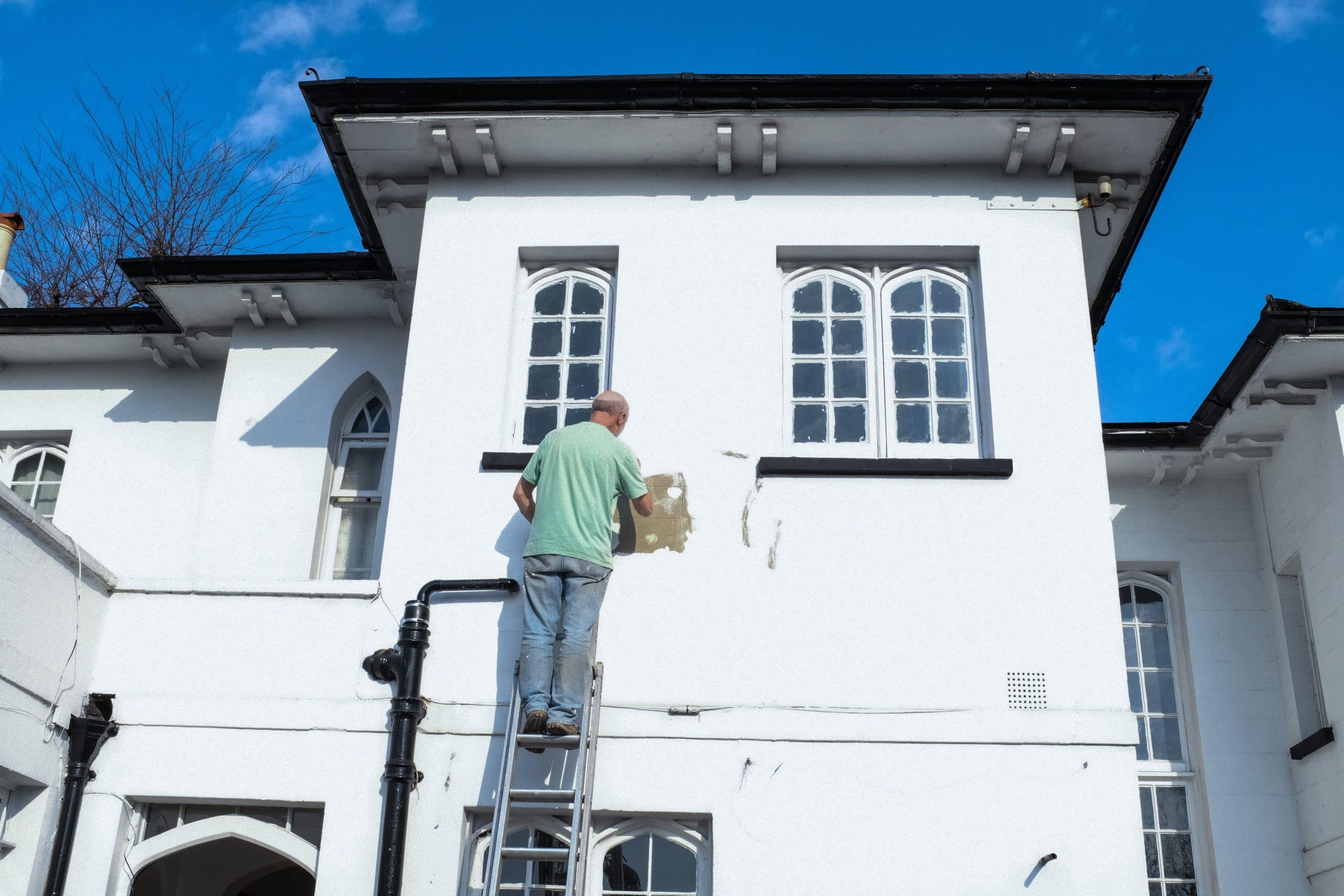 Devenir peintre en bâtiment en micro-entreprise
