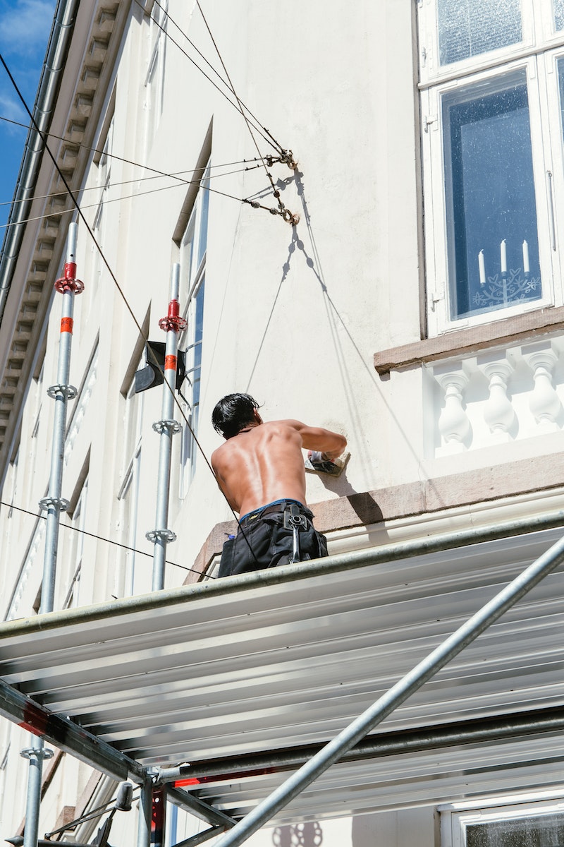 Devenir peintre en micro-entreprise