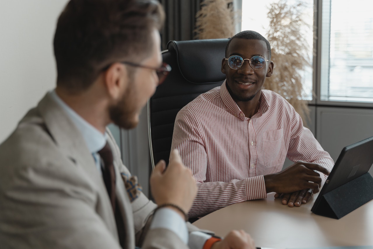 Embaucher un salarié en auto-entreprise