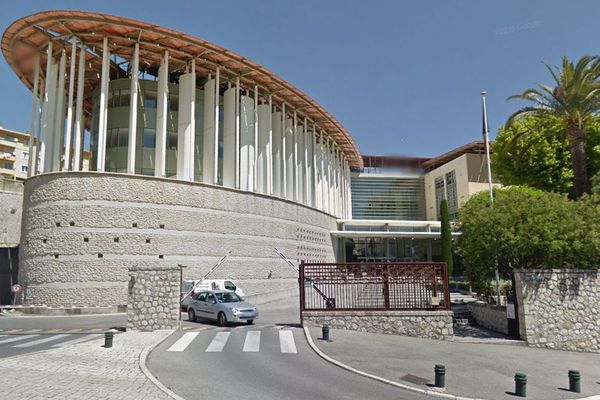 GREFFE TC ANTIBES