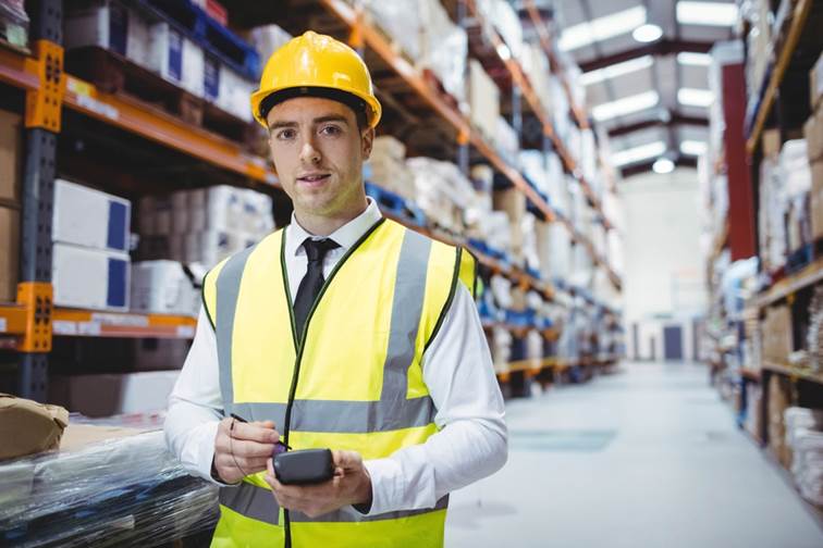 La gestion des flux tendus (just-in-time) : avantages, limites et enjeux techniques pour les entreprises logistiques