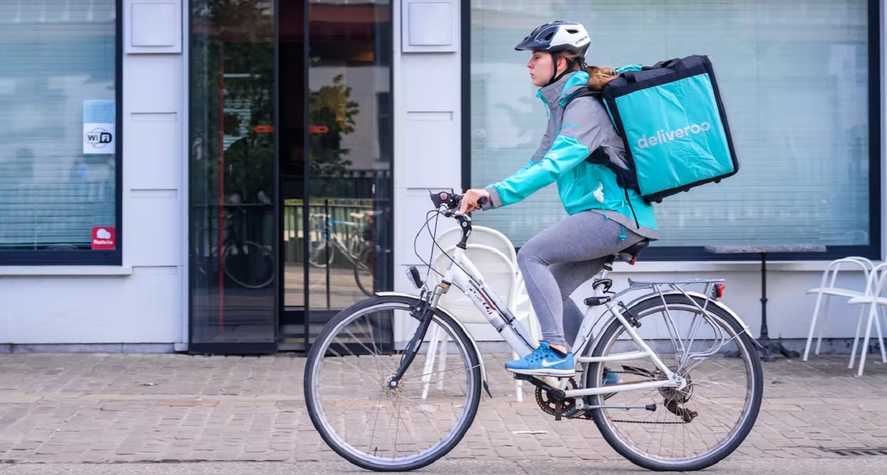 Quels sont les documents à fournir pour reprendre la livraison Deliveroo ?